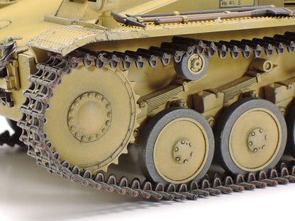 TAMIYA 35358 – 1:35 Tank Hood Wasp Italy Front, Model Making, Plastic Construction Kit, Hobby, Crafts, Gluing, Model Kit, Model, Assembly