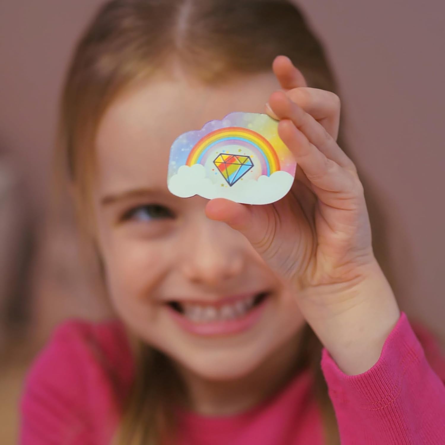 Orchard Toys Unicorn Jewels Colour Matching Game - Unicorn Gifts for Girls and Boys - Mini Travel Games for Kids, Toddlers, Children - Educational toys for 3+ year Olds - 3-7 Year Olds - 2-4 Players