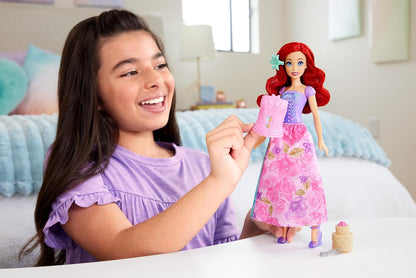 Mattel Disney Princess Ariel Fashion Doll Set, Spin & Reveal with 11 Surprises Including 5 Accessories, 5 Stickers & Play Scene, Inspired by Movie, HTV88