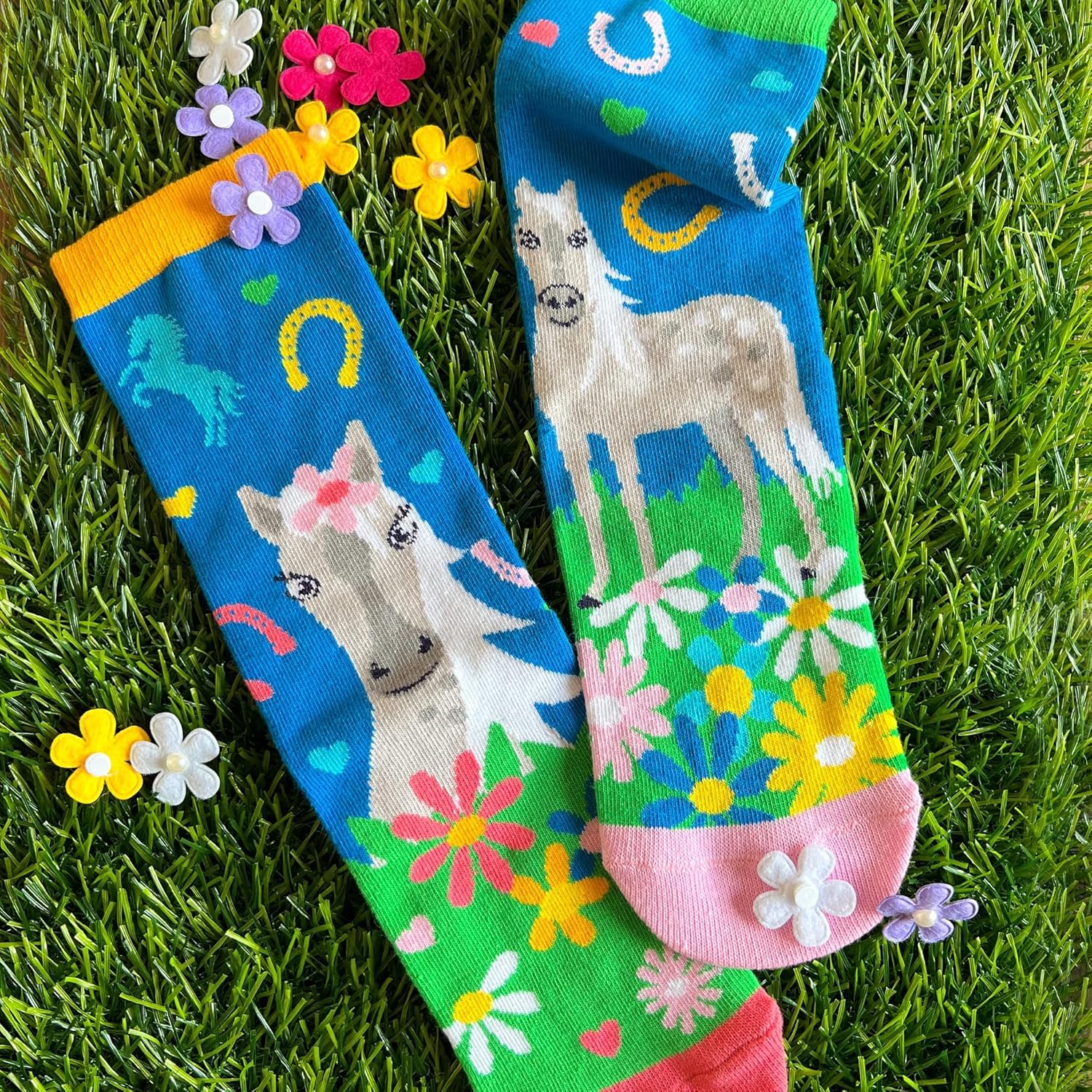 United Oddsocks Giddy Up - Box of 6 Horsey Calf Socks for Girls UK 12-5.5 (EUR 30.5-38.5) Fun and Quirky Gift for Horse Lovers