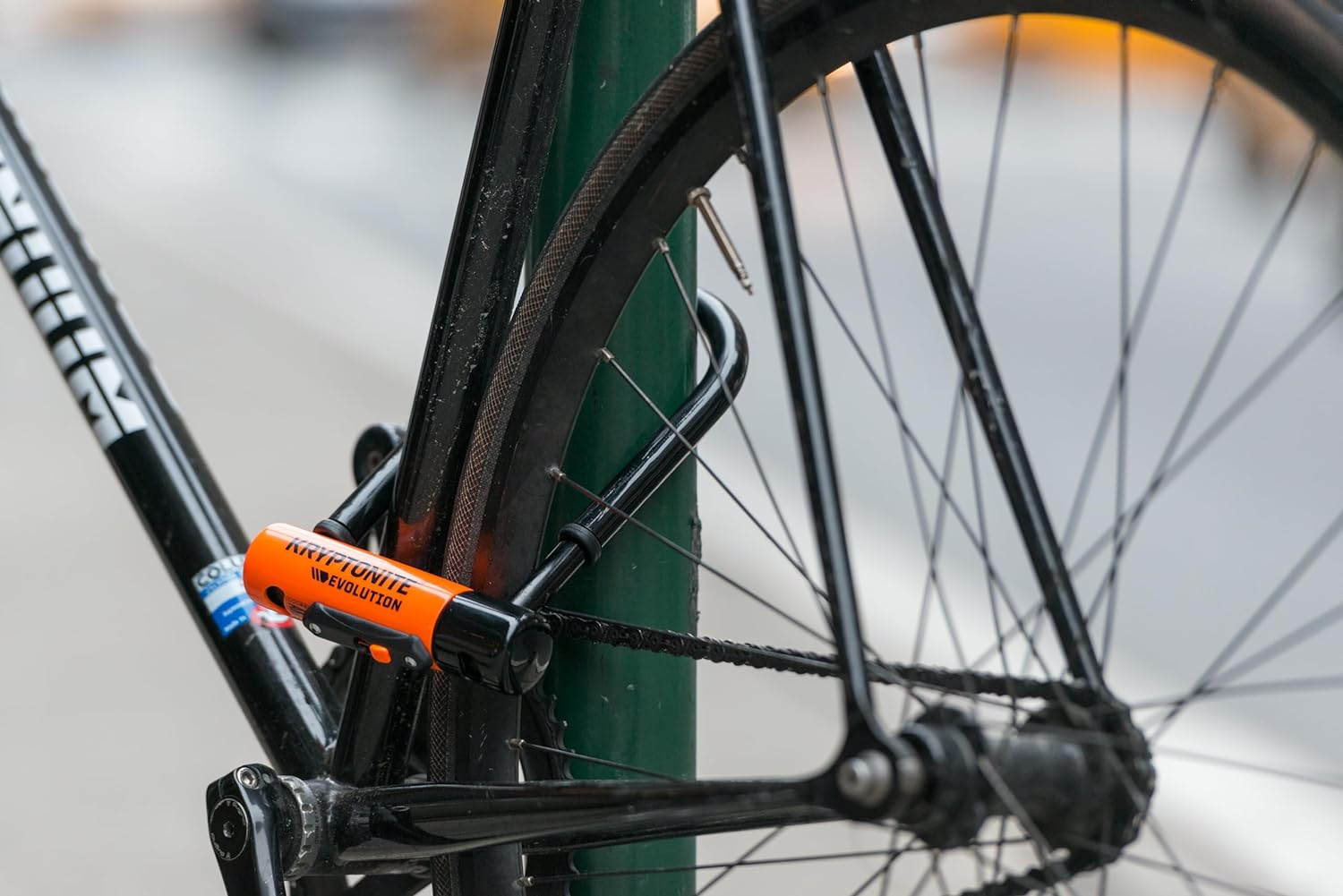 Kryptonite Evolution Mini-9 U-Lock with Flexframe bracket Sold Secure Gold