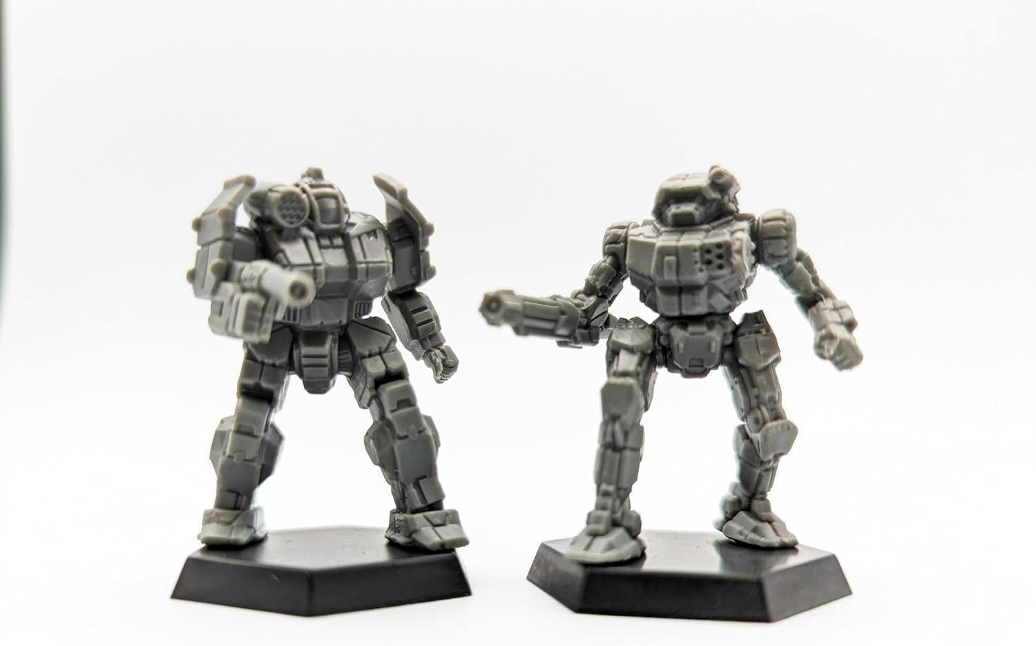 BattleTech Beginner Box 40th Anniversary by Catalyst Game Labs, Strategy Board Game, for 2 Players and Ages 14+