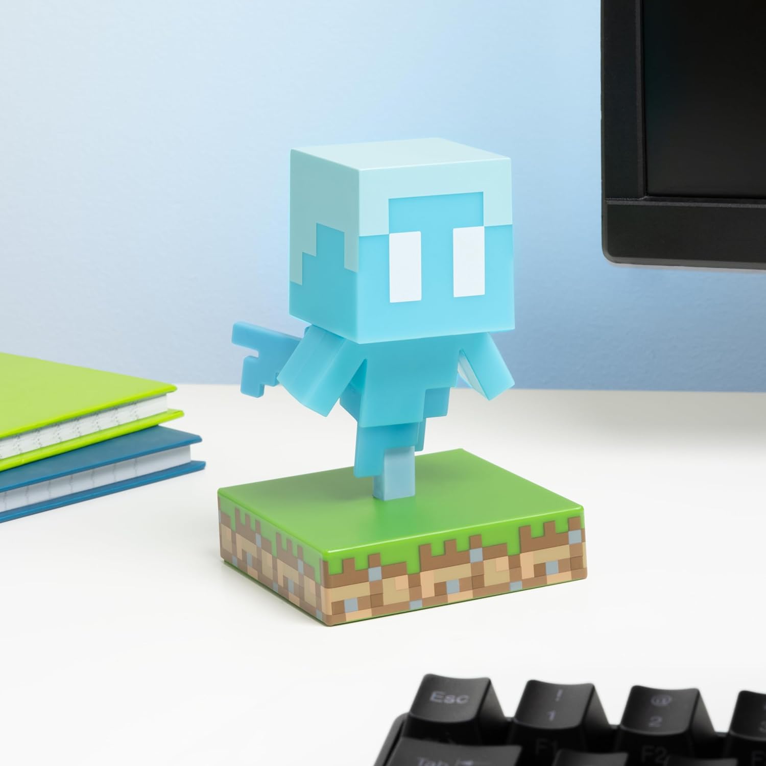 Paladone Minecraft Officially Licensed Allay Free Standing Desk Light, Gaming Room Decor and Merchandise for Boys and Girls, Nightlight Gift Accessory for Playroom and Bedroom