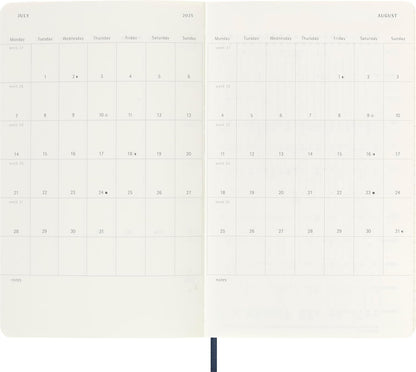 Moleskine Daily Planner, 12 Monate Tagesplaner 2025, Weicher Einband und Elastischer Verschluss, Farbe SaphirBlau, Großes Format 13x21 cm