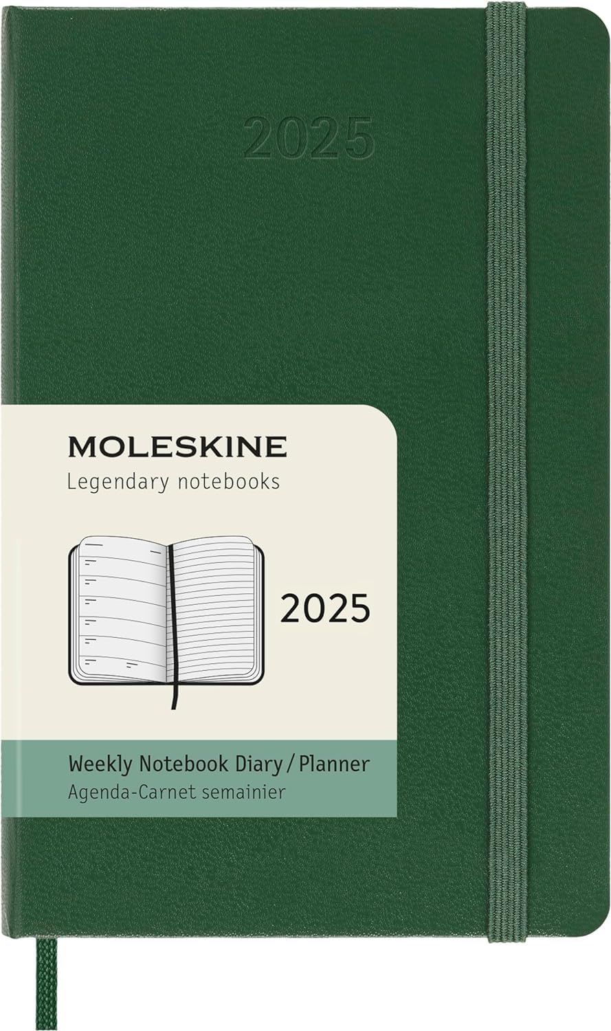 Moleskine Weekly Planner, Weekly Agenda with Space for Notes 2025, Hard Cover and Elastic Closure, Myrtle Green Color, Pocket Format 9x14 cm Hard Cover Pocket Myrtle Green