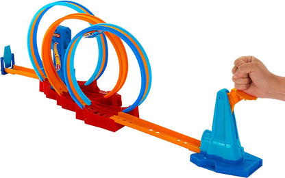 Hot Wheels Ultra Hots Triple Loop Track Playset with 3 Loops and 1 1:64 Scale Car Included, Connects to Other Hot Wheels Sets and Foldable for Storage, Kids Toys, 4+ Years, HPX93