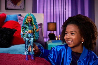 Mattel Disney Descendants: The Rise of Red Fashion Doll & Accessory - Uliana, Younger Sister of Ursula with Movie-Inspired Clothes & Necklace