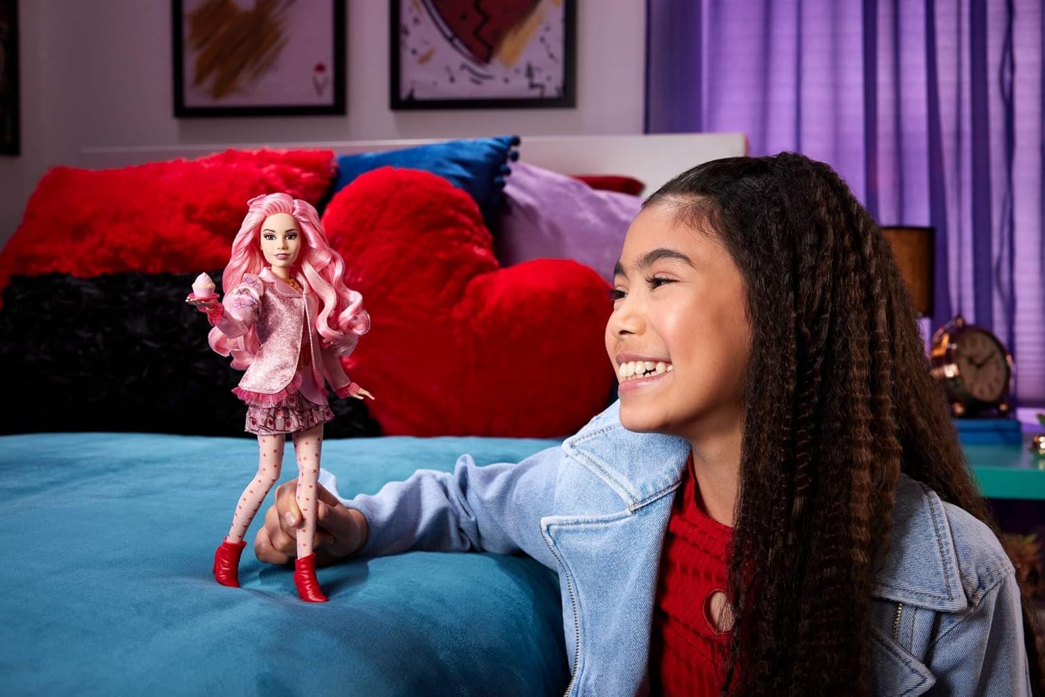 Mattel Disney Descendants: The Rise Of Red Fashion Doll & Accessory - Bridget, Young Queen of Hearts
