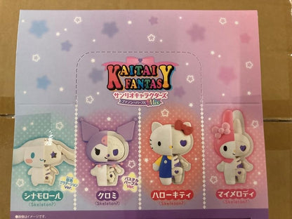 Megahouse Sanrio Characters Kaitai Fantasy Pack 4 Minifiguren Fancy Purple Mix 6 cm