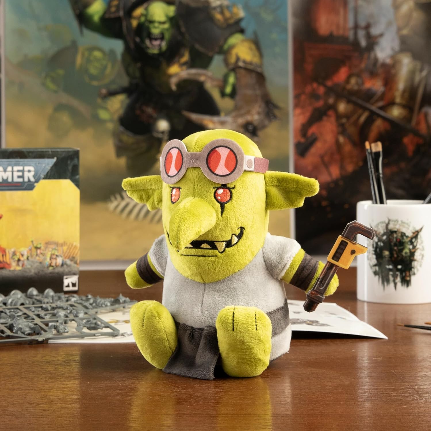 Warhammer 40,000 Collectible Plush Toys - Spanna Grot Plush - Soft and Squishy Plushies Officially Licensed Cute Plushies of Classic Warhammer 40,000 Miniatures - 6.5 Inch