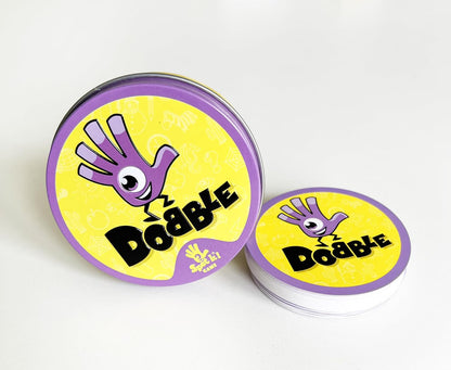 Asmodee: Dobble Classic Blister Eco, versión Mini, Divertido Juego de Cartas para Toda la Familia, 5 Mini Juegos, 2-8 Jugadores, a Partir de 6 años, edición en Italiano