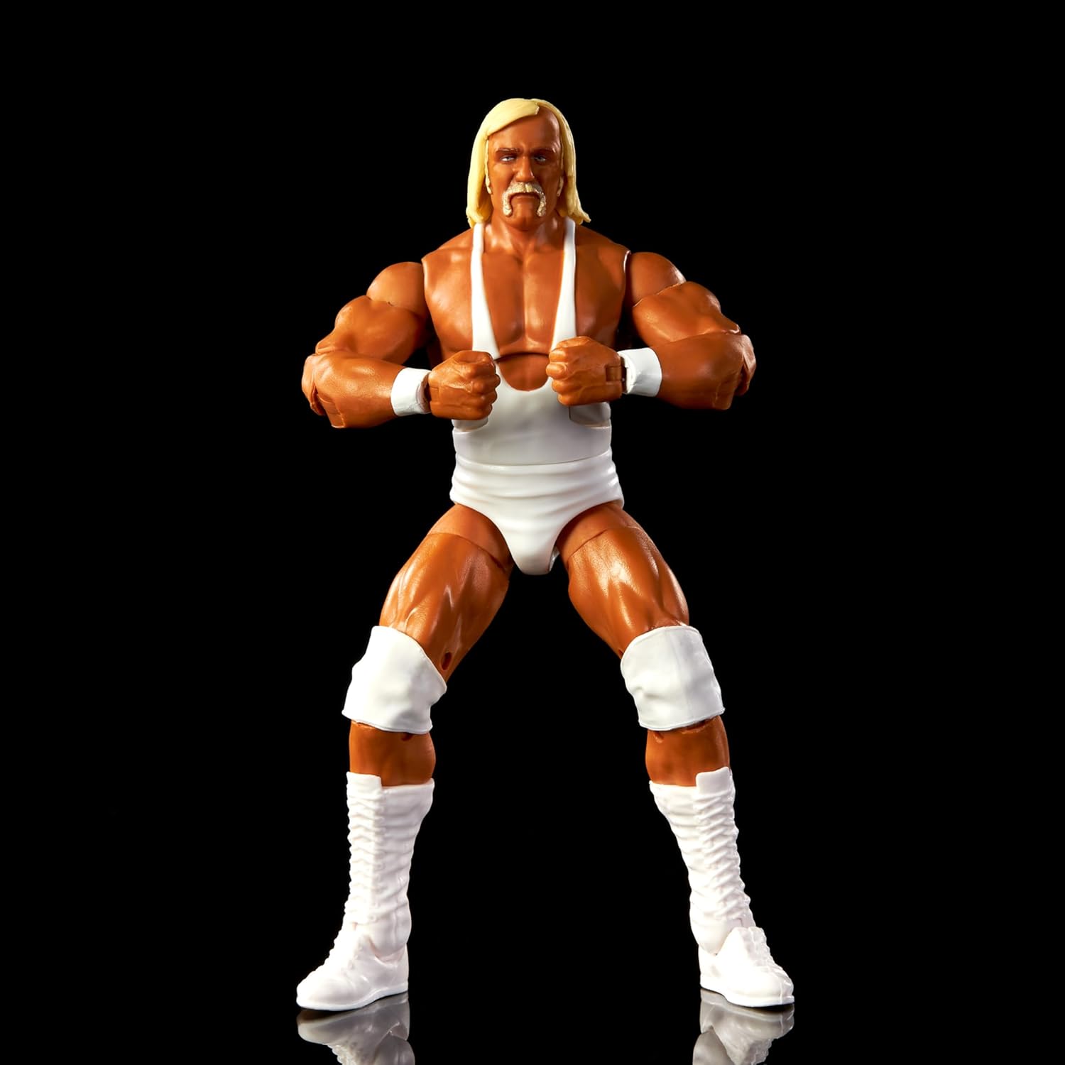 Mattel WWE Elite Collection Action Figure Hulk Hogan Legends with Accessory, HVF55