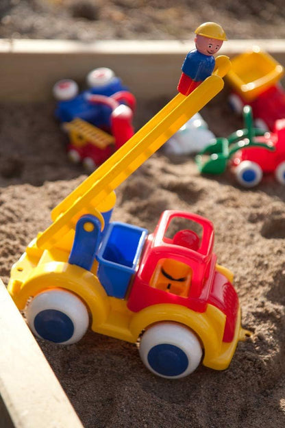 Internationale Playthings Llc INPAW1251 Super-Dicken Ladder Truck