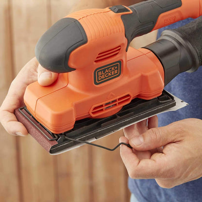BLACK & DECKER - 150W 1/3 SHEET FINISHING SANDER