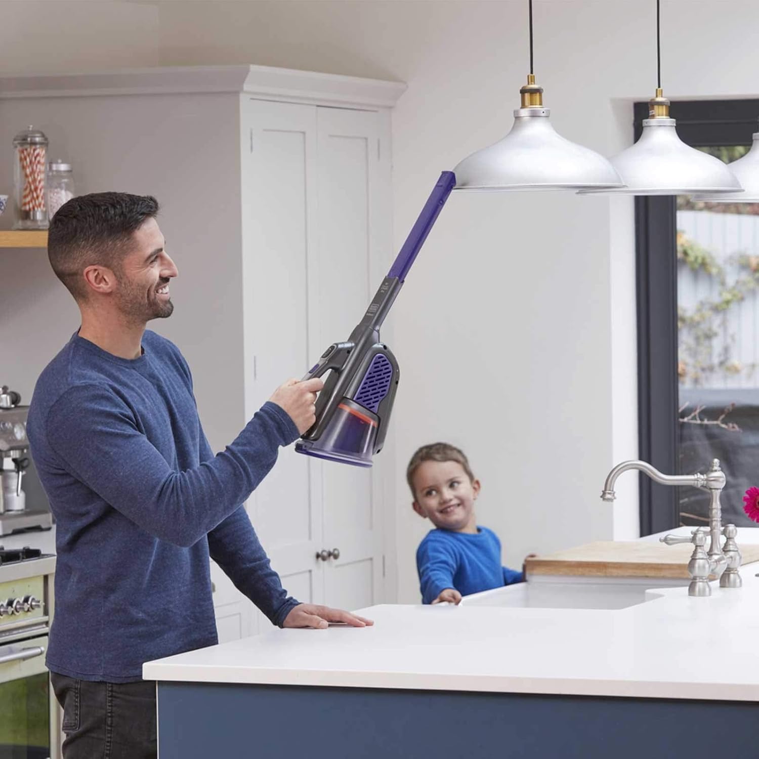 BLACK & DECKER - 18V LI-ION DUSTBUSTER/PET EXTENSION