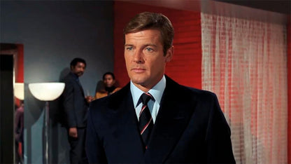 James bond 007 / roger moore - 7 films