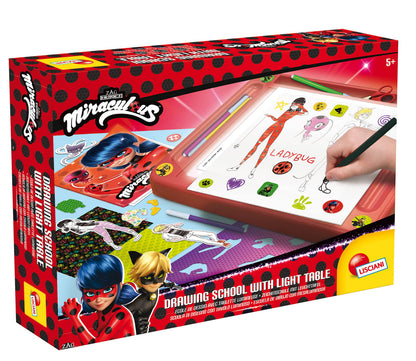 LISCIANI - MIRACULOUS - Kit de Dibujo con Tableta Luminosa de Lady Bug - Manualidades Creativas para Niños a Partir de 5 Años - Papel de Calcar + Modelos + Plantillas + Pegatinas para Dibujar