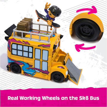 Tech Deck Sk8 Crew 2-in-1 Transforming Ultra Sk8 Bus & Storage with Fingerboard & Figure, Collectible Mini Skateboards, Kids’ Toys for Ages 5 and up