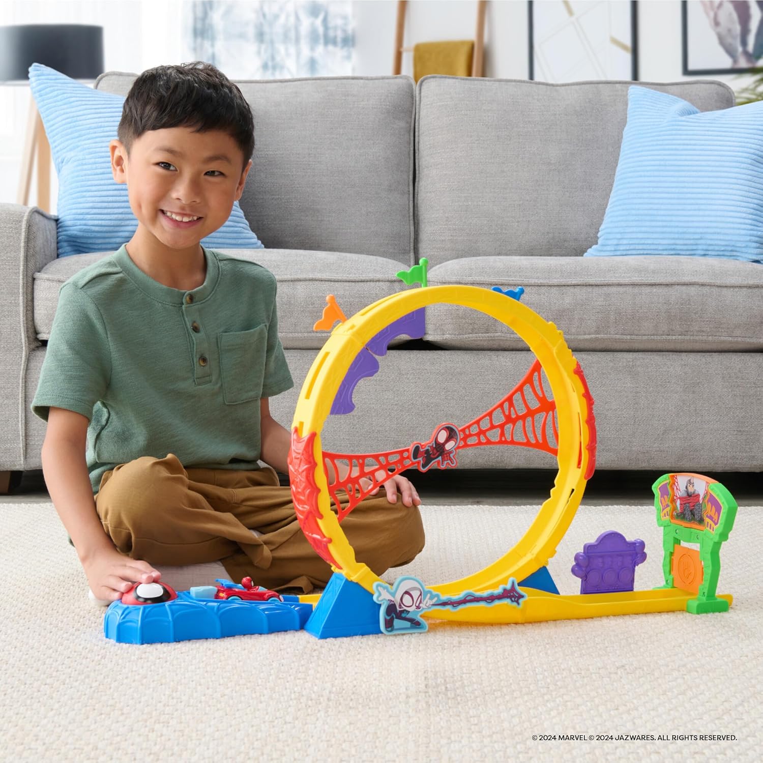 MARVEL Spidey and His Amazing Friends - Amazing Metals Super Loop Track Set - 28-Inch Race Track with Launcher, 360 Degree Super Loop, and Exclusive Amazing Metals Vehicle