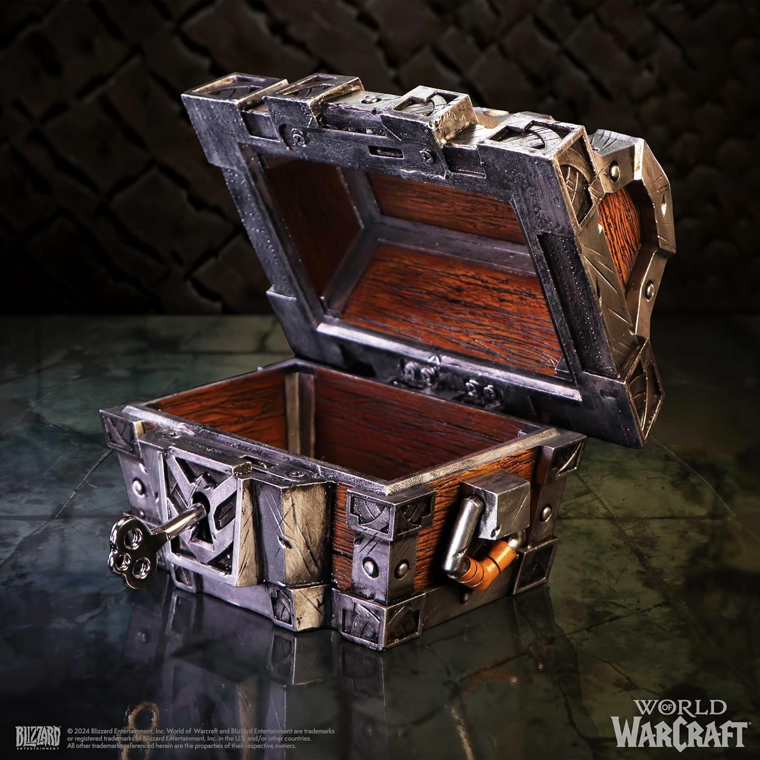 Nemesis Now World of Warcraft Silverbound Treasure Chest Box 10.5cm, Resin, Silver/Brown, Official World of Warcraft Merch, Treasure Chest Box, Gaming Controller Box