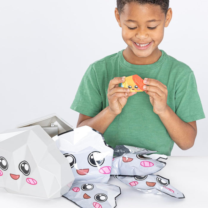 LankyBox 2162CO Rocky Foxy Mystery Box with 10 Exciting Toys to Discover inside, Officially Licensed Merch, Multicolour