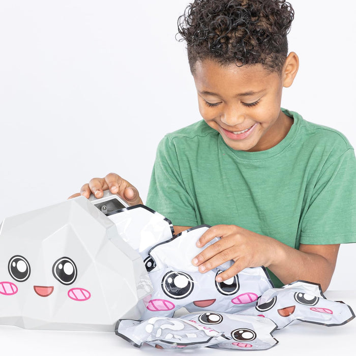 LankyBox 2162CO Rocky Foxy Mystery Box with 10 Exciting Toys to Discover inside, Officially Licensed Merch, Multicolour