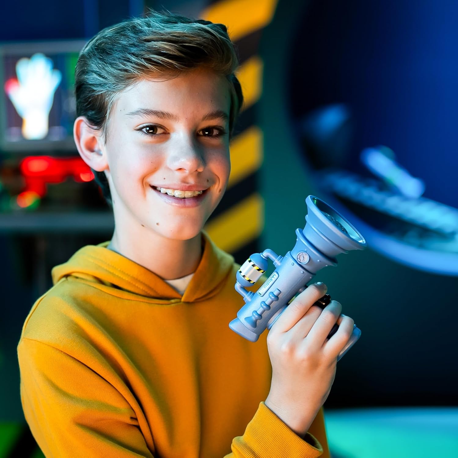 Despicable Me 4 SFX Mini Fart Blaster; Kids Can Blast Out 8 Different Silly Fart Noises When They Press The button; Includes 2 AAA Batteries; Suitable For Ages 4 & Up