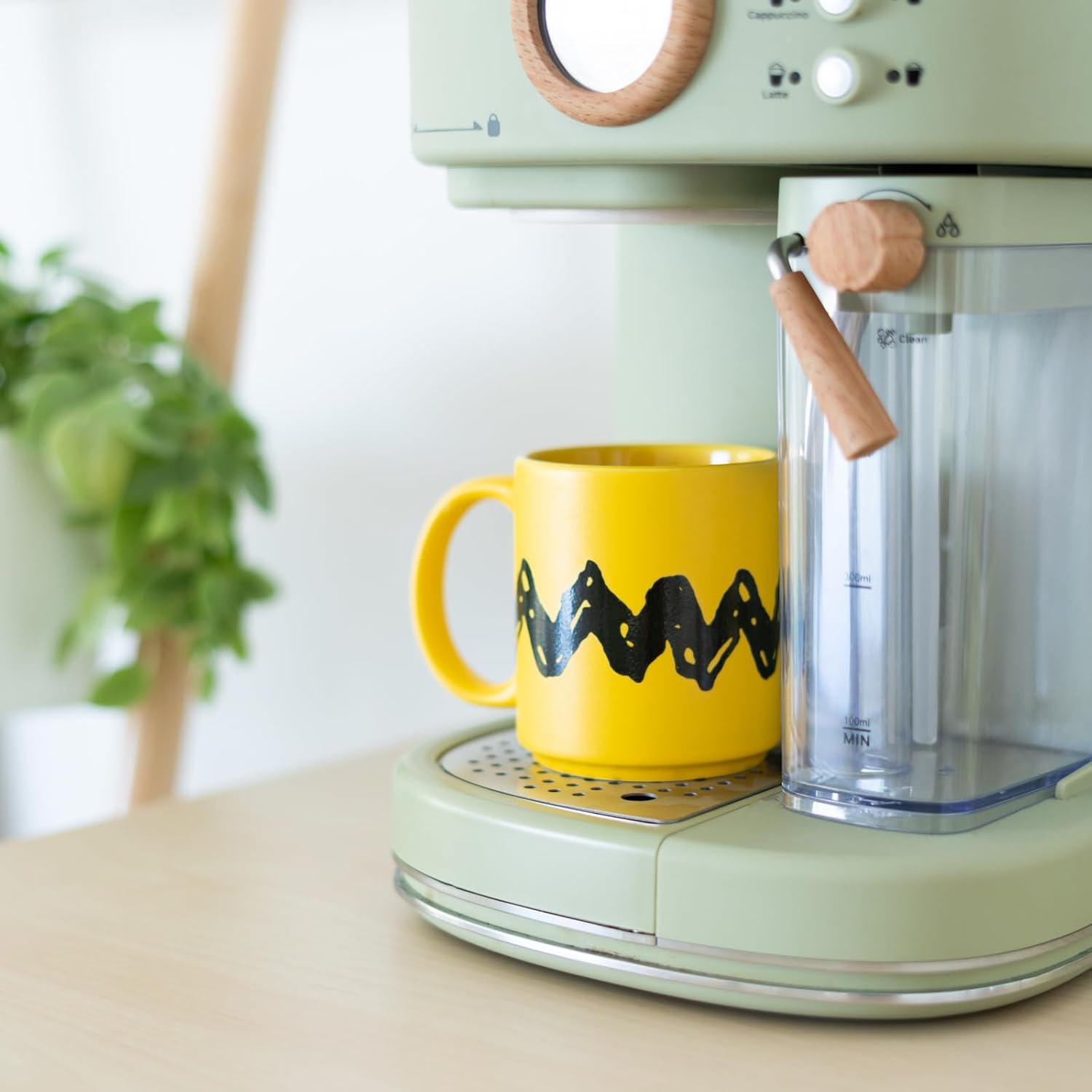 SNOOPY - Yellow - Mug 10Oz