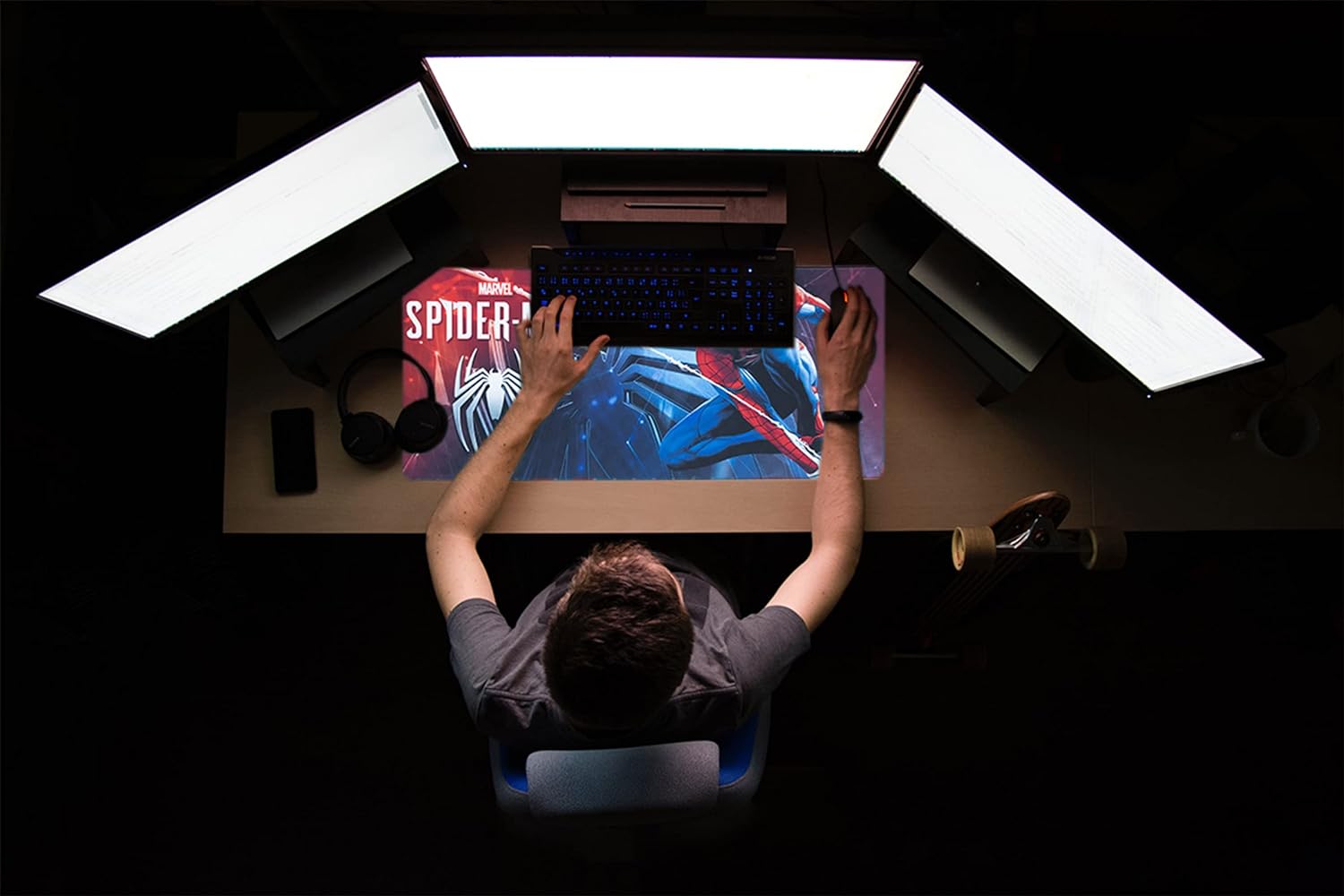Grupo Erik | Tapis de Souris XL Marvel Spider-Man | sous-Main | Tapis de souris XL 80 x 35 cm | Sous-main de bureau | Base antidérapante | Bords cousus | Résistant à l'eau