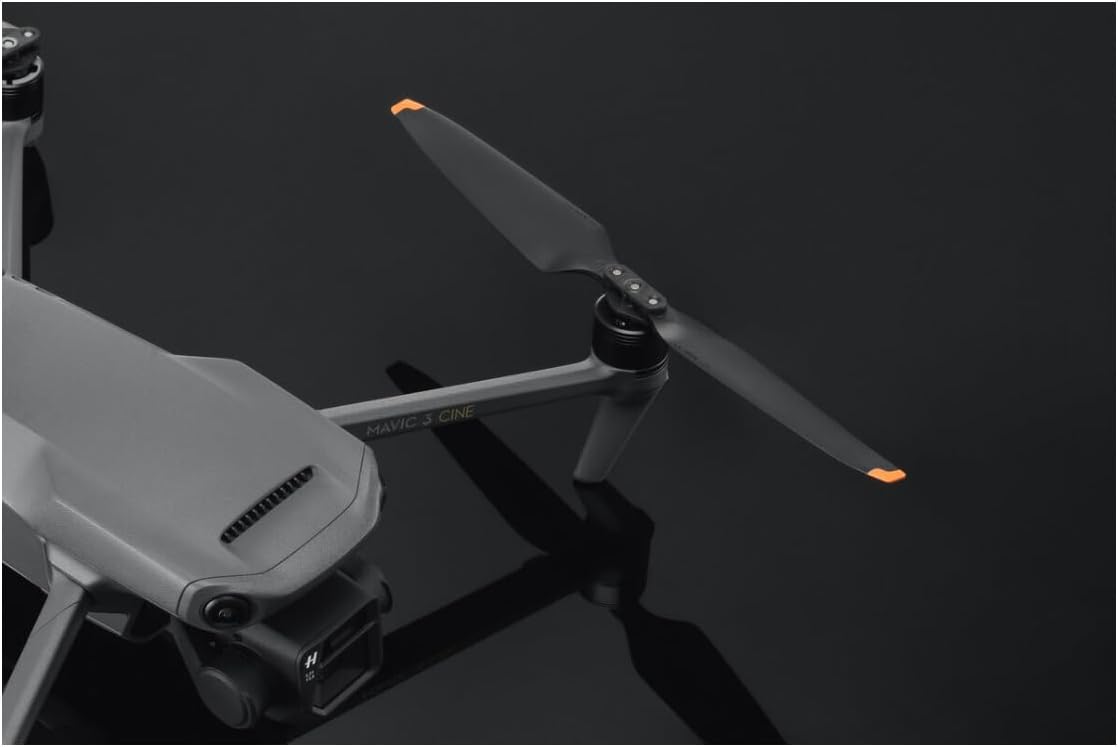 DJI Mavic 3 Series Low-Noise Propellers (Pair), Compatibility: DJI Mavic 3 Pro, DJI Mavic 3 Pro Cine, DJI Mavic 3 Classic, DJI Mavic 3, DJI Mavic 3 Cine