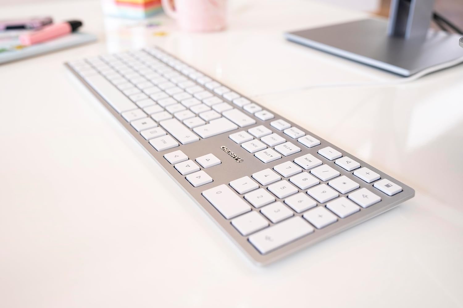 CHERRY KC 6000 SLIM, ultra-flat design keyboard, US international layout (QWERTY), wired (USB-A connection), quiet, durable key labelling, silver
