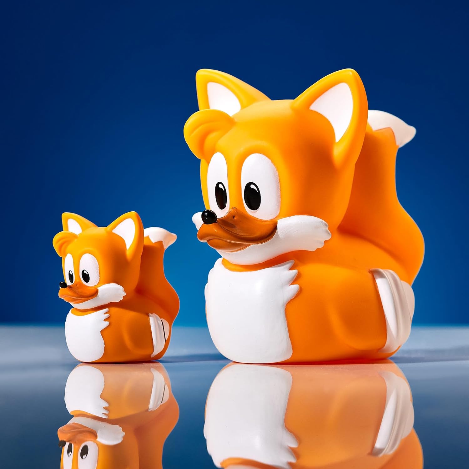 TUBBZ Mini: Sonic - Tails Figura Mini Coleccionable de Pato de Goma Disfrazado