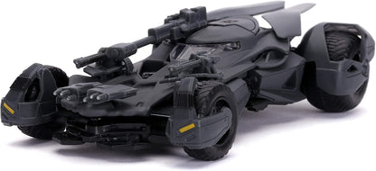 Jada JA31706 1:32 Justice League Batmobile + Batman Figure, Black