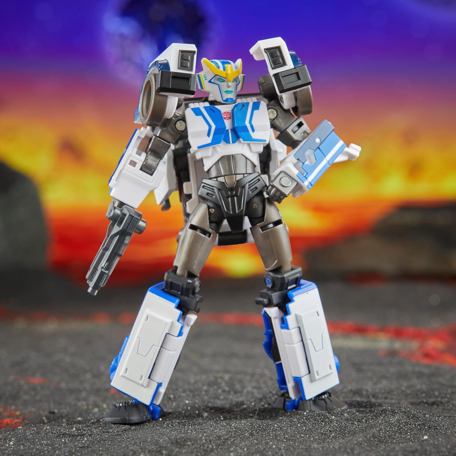 Transformers TRA GEN Legacy EV Deluxe Strong ARM