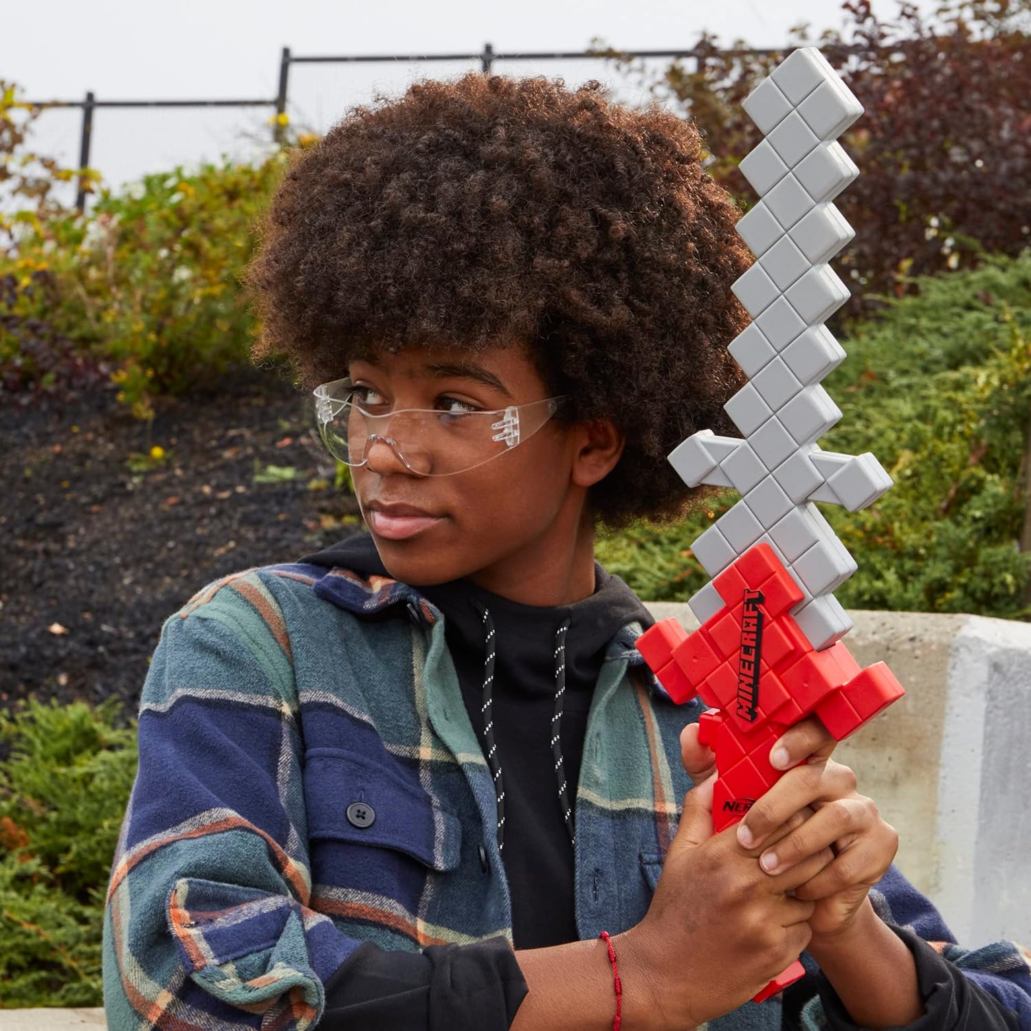 Nerf Minecraft Heartstealer Toy Sword, Blasts Darts, includes 4 Elite Foam, Design