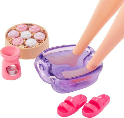 Barbie Bienestar SPA Muñeca articulada con Mascota y Accesorios de relajación, Juguete +3 años (Mattel HKT90