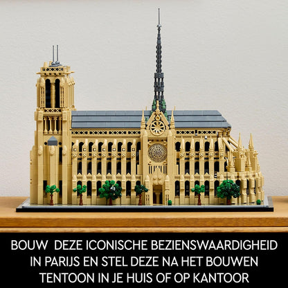 LEGO Architecture Notre-Dame de Paris Set, Model Kit for Adults to Build, Home or Office Décor, Collectible Gift for Lovers of History, Men, Women, Him or Her 21061