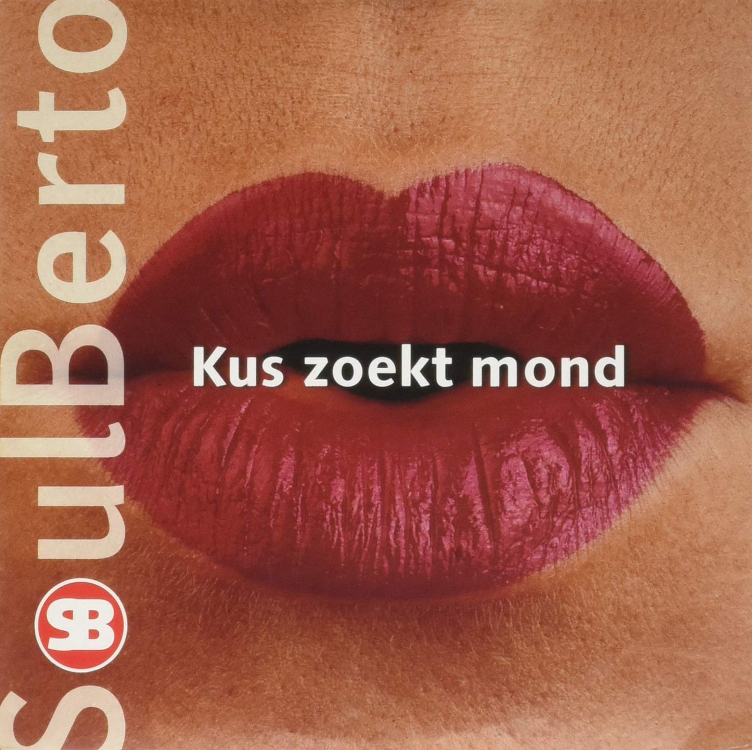 KUS ZOEKT MOND