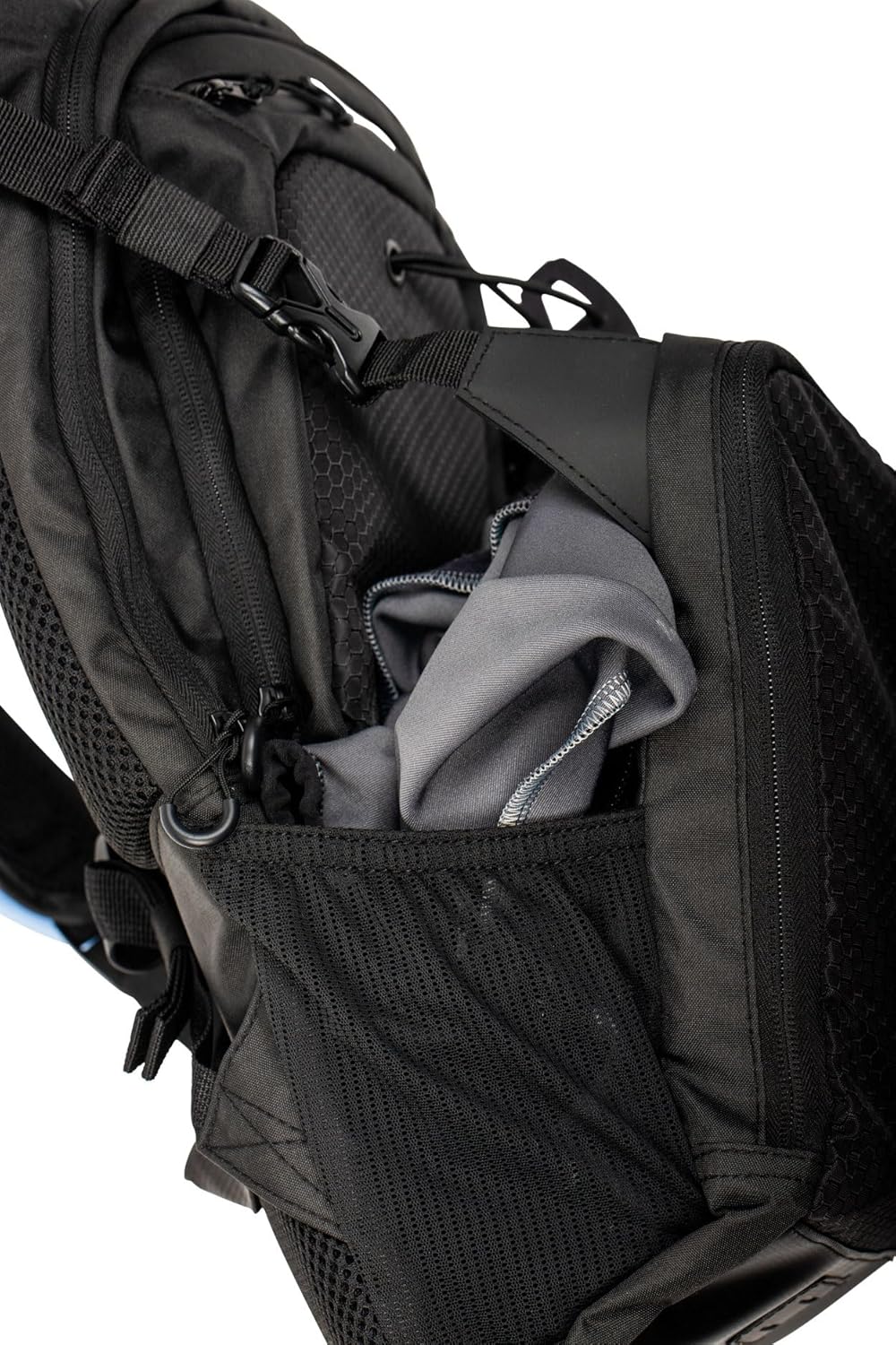 ZEFAL Z Hydro XC Hydration Backpack, 6 Litre Pack, 2 Litre Reservoir, Black