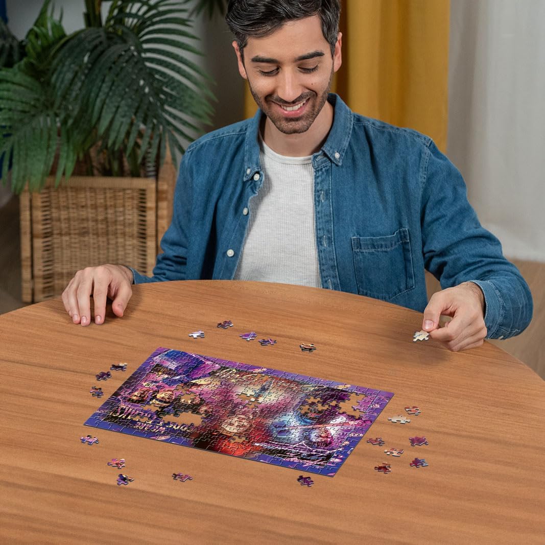Ravensburger 12001226 - Stranger Things - 300 pieces jigsaw puzzle – Puzzle for adults and kids age 9 years up, Stranger Things Puzzle