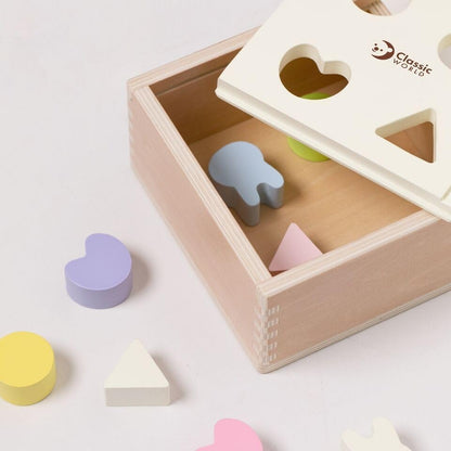Classic World Arranging Mara Shape Wooden Shorter for Children