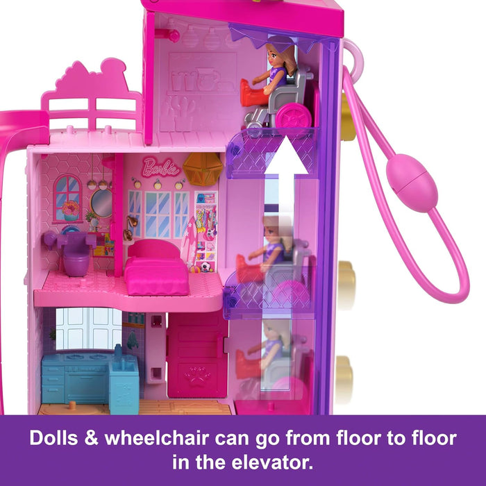 Polly Pocket Maison de Rêve Barbie Coffret avec 3 Mini-Figurines, 1 Chiot, 11 Accessoires, Ascenseur et Piscine, HWP11