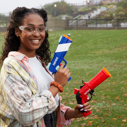 Nerf Fortnite Dual Pack - 2 Fortnite Blasters, Flint-Knock & LP Dart Blasters, 6 Elite Foam Darts