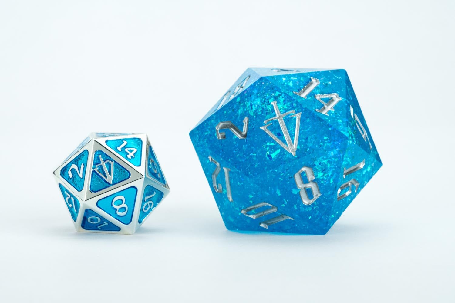 FanRoll Tales of The Valiant Mega D20 Dice, 35mm Mega Dice