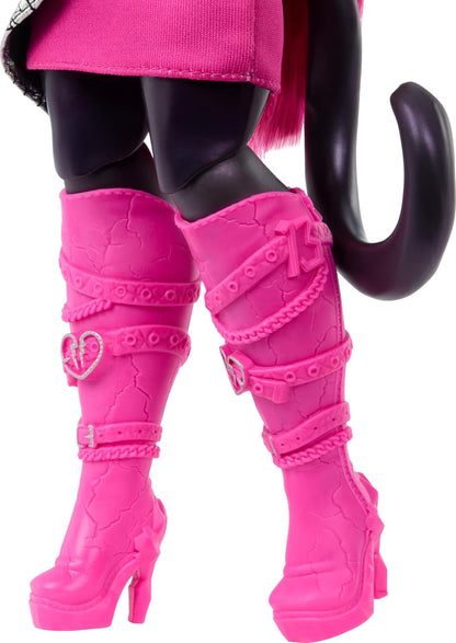 Monster High Catty Noir Doll with Pet Cat Amulette and Accessories Like Backpack, Music Book, Microphone and More