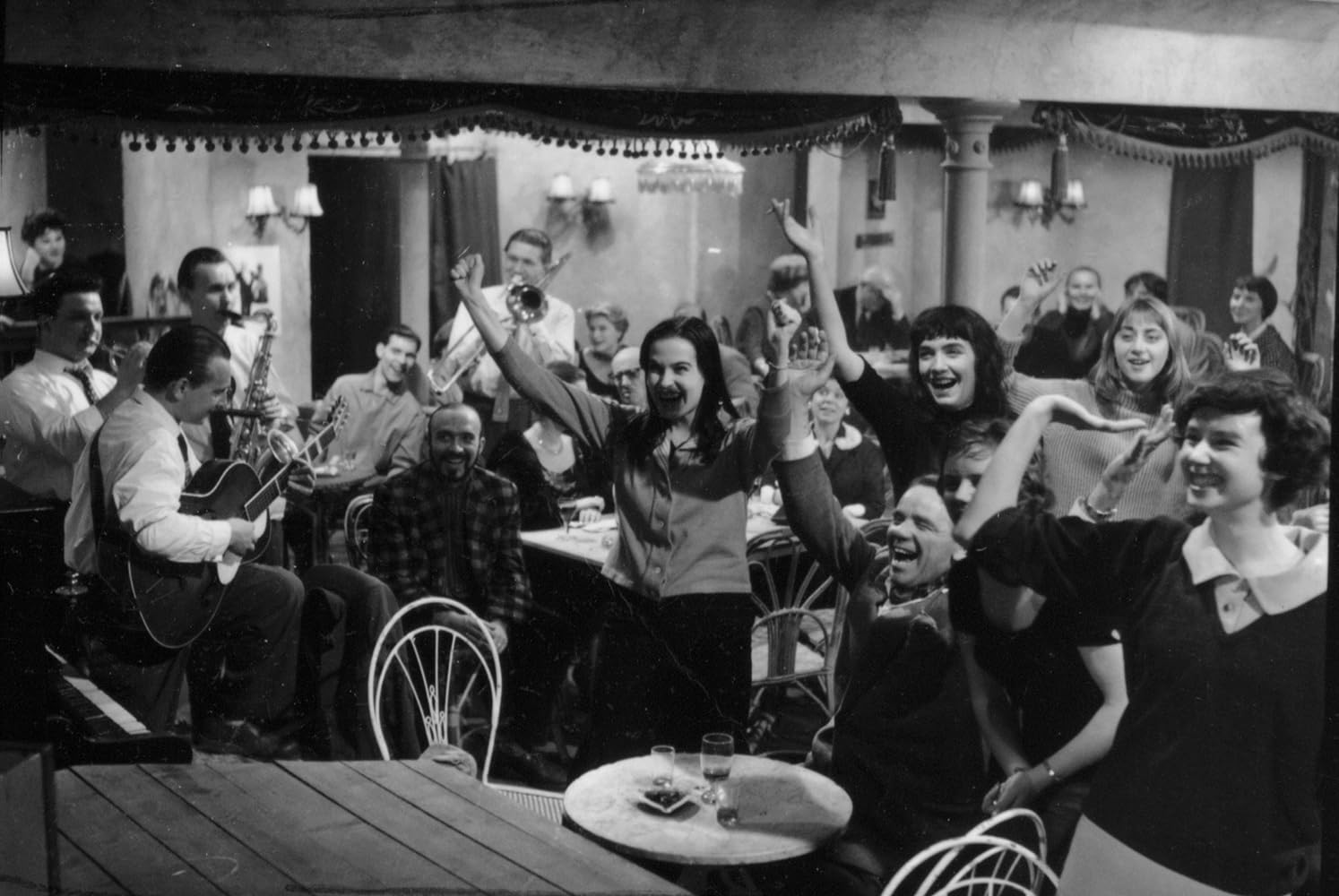 ...Und Abends In Die Scala