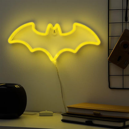 Batman LED Neon Light - Officially Licensed DC Comics, Iconic Logo Shaped Lamp, USB Powered, Boys Bedroom Accessories & Decor | Paladone