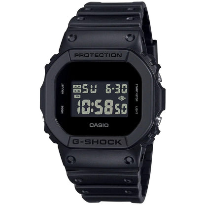 Casio Men Digital Quartz Watch with Plastic Strap DW-5600UBB-1ER