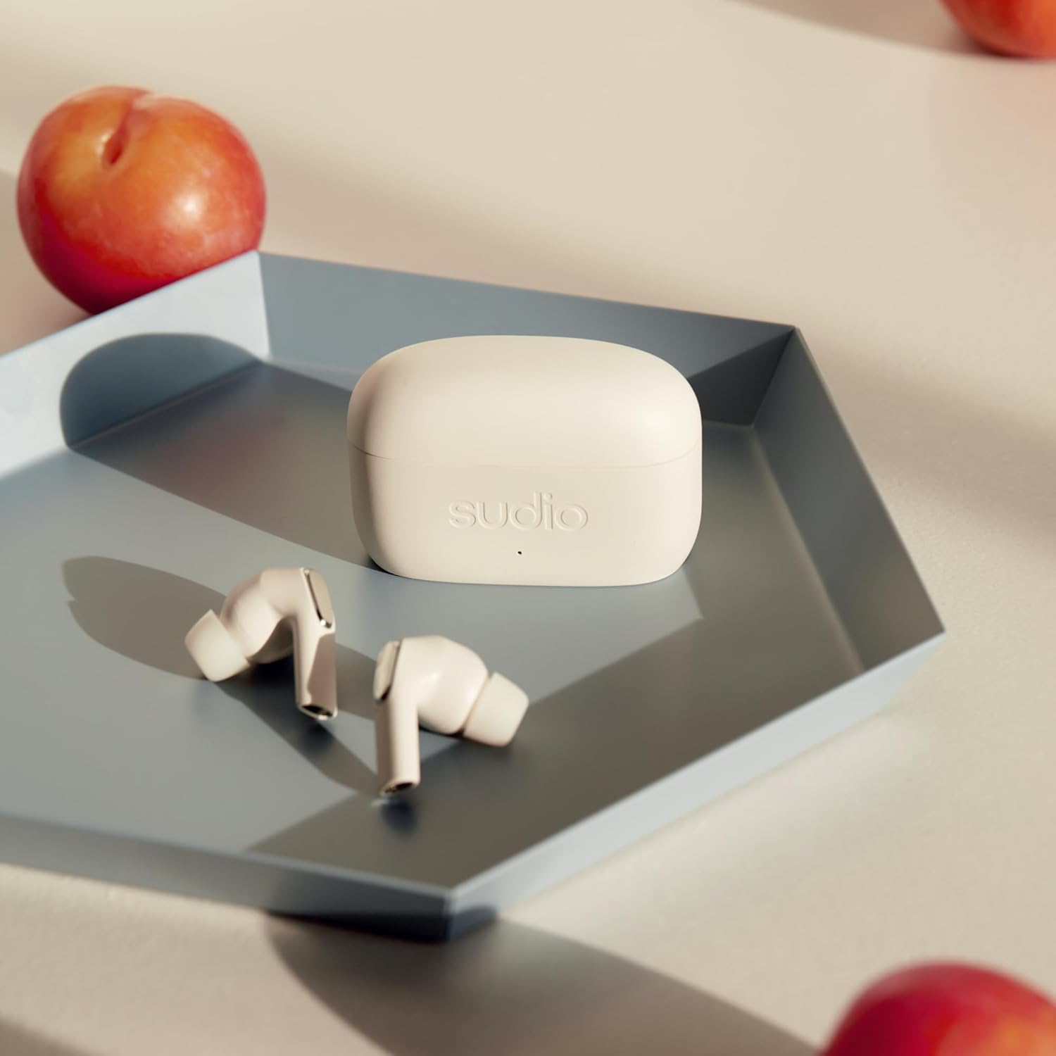 Sudio E3 White, in ear, true wireless, splashproof, IPX4, Bluetooth v5.3, USB-C, 6h playtime