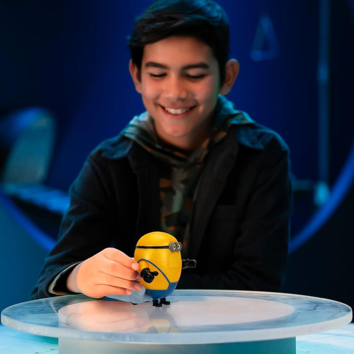 Minions Despicable Me 4 Speed Burst Mega Dave Action Figure | Pull Mega Dave Back For A Burst Of Speed | Collect All 5 | All With A Different Play Feature And Accessories